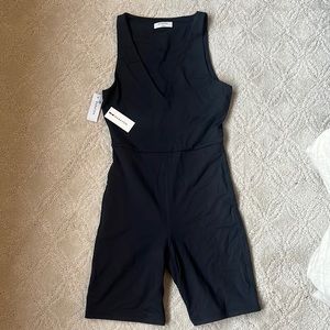 Contour black one piece